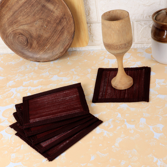 How Coasters Amplify Your Table’s Look
