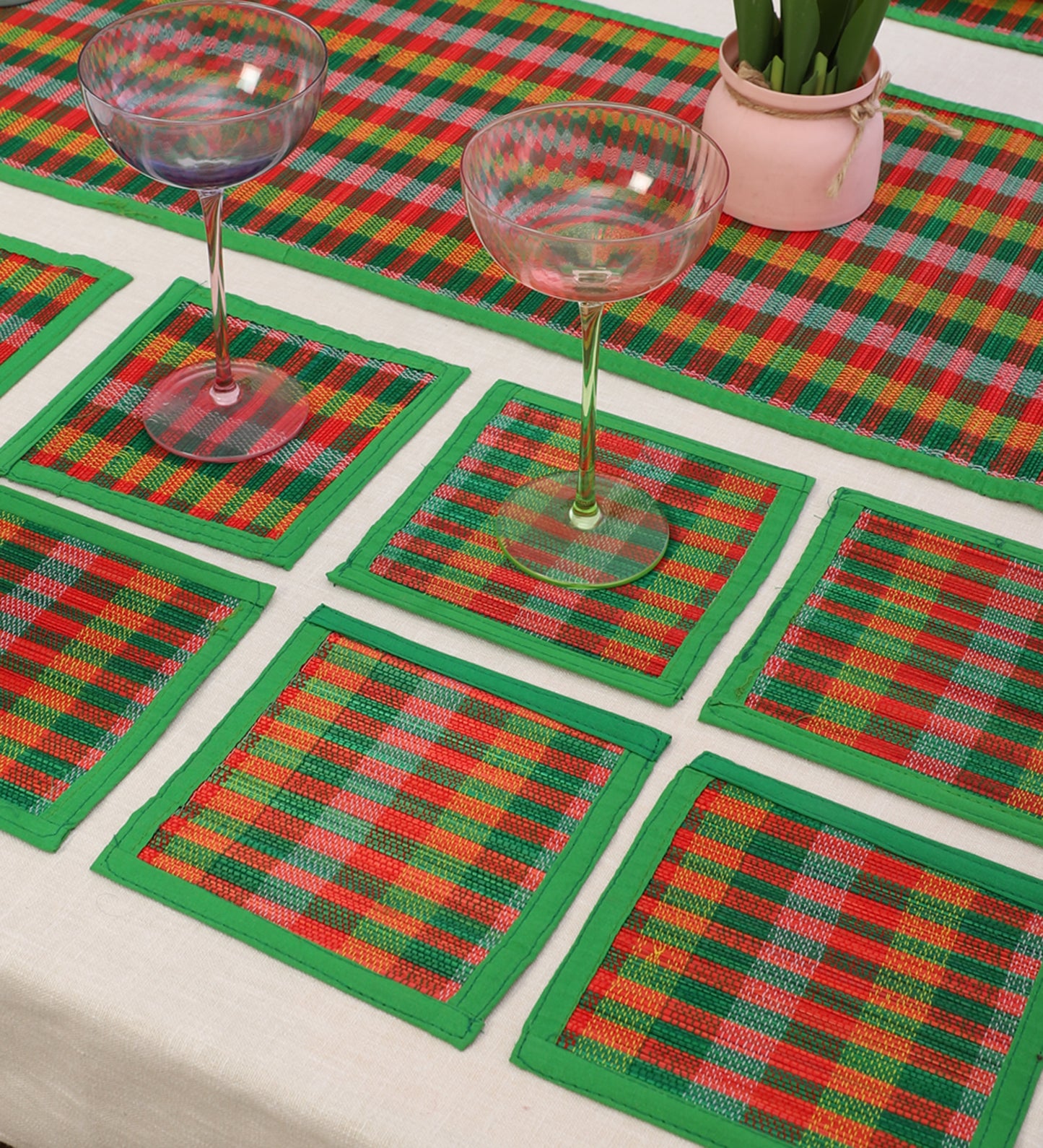 Juego de alfombrillas de comedor de bambú